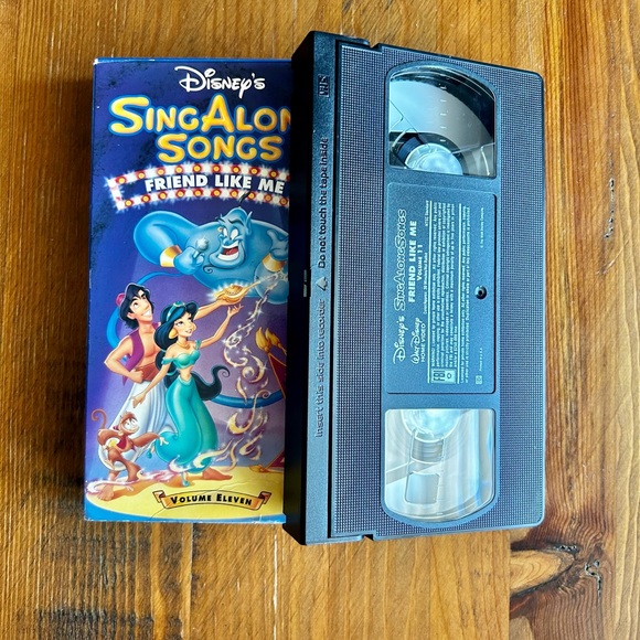 Disney’s Sing Along Songs-Aladdin “Friend Like Me” (VHS,1992) LIKE NEW - Picture 3 of 9